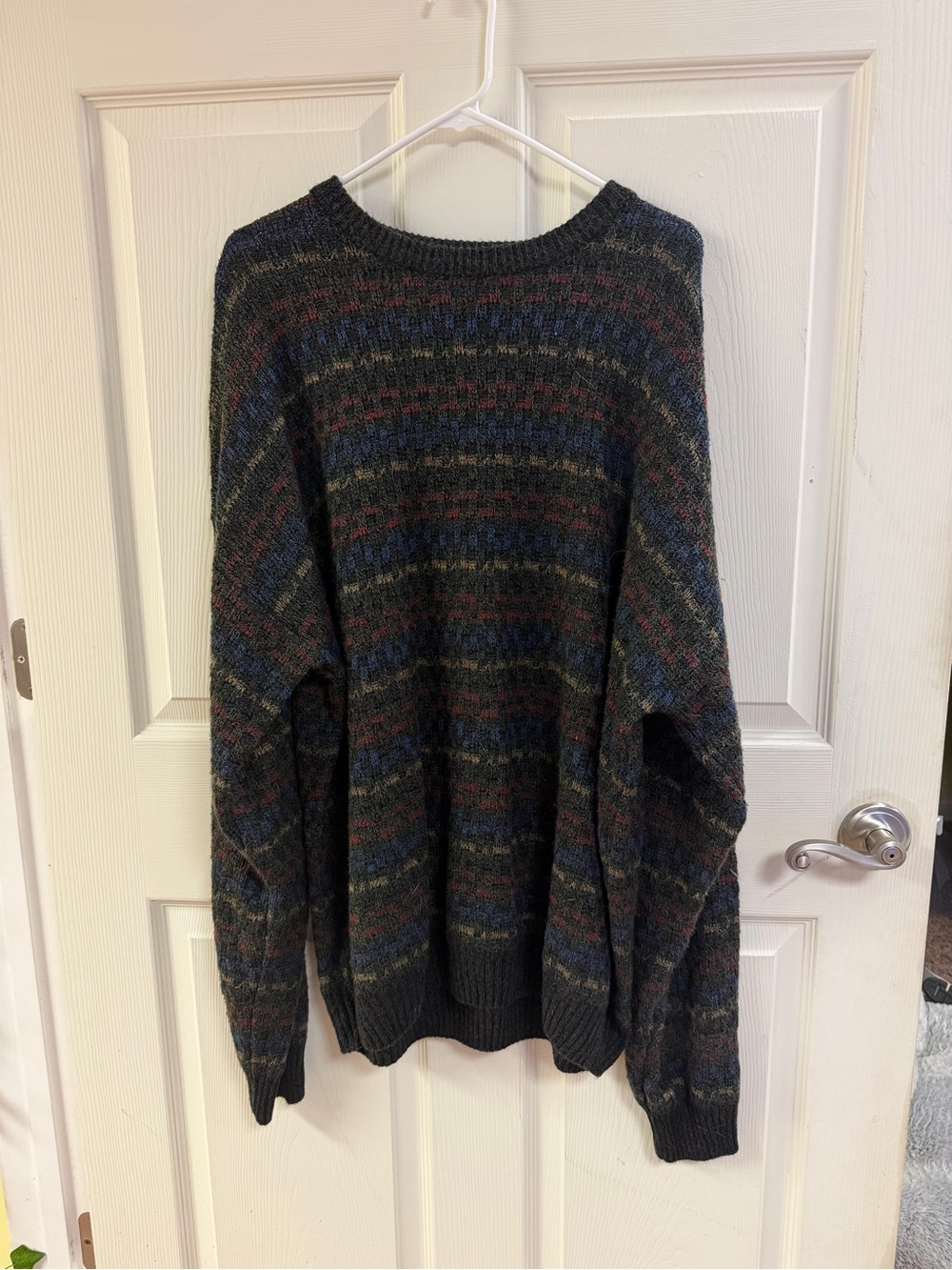 Geoffrey Beene Multitone Crewneck Sweater in Charcoal, Navy and Burgundy